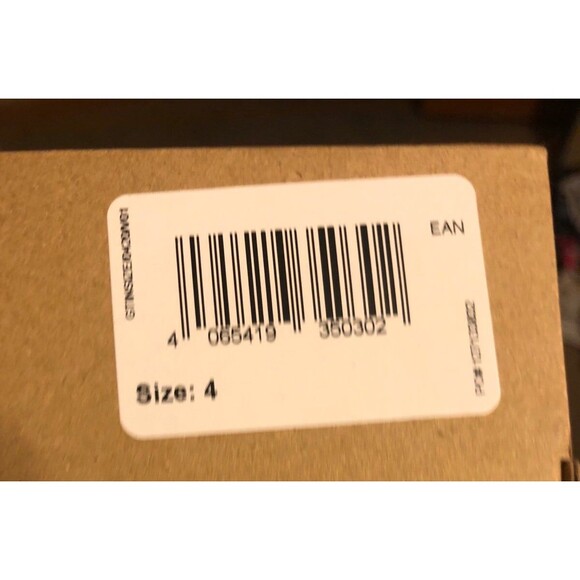 Yeezy Foam Runner “Mineral Blue” Size 4